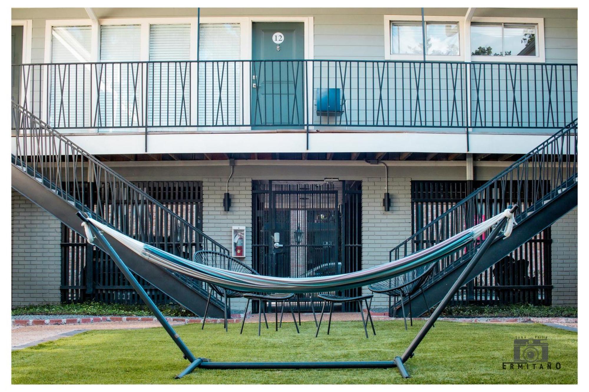 Trendy Midtown Apartamento *